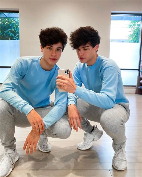 stokes twins age|Alex Stokess Profile, Net Worth, Age, Height,。